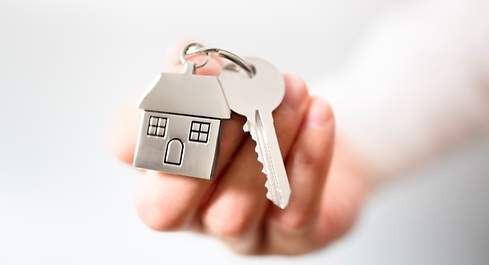 ¿Cómo saber si una inmobiliaria es fiable para comprar casa?