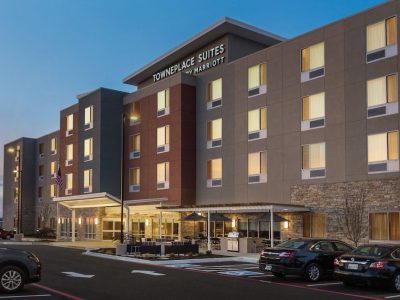 659ee7ca379785a881e37fa1_TownePlace-Suites-Memphis-Southaven-Exterior-1355120-1.jpg